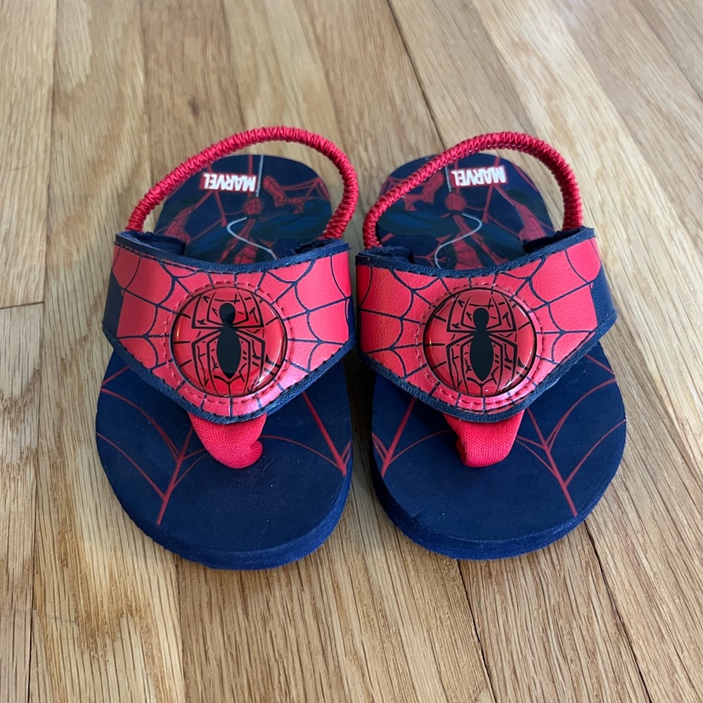 EUC Baby Toddler MARVEL Spiderman Flip Flops, Thong Sandals Light up Sling Back